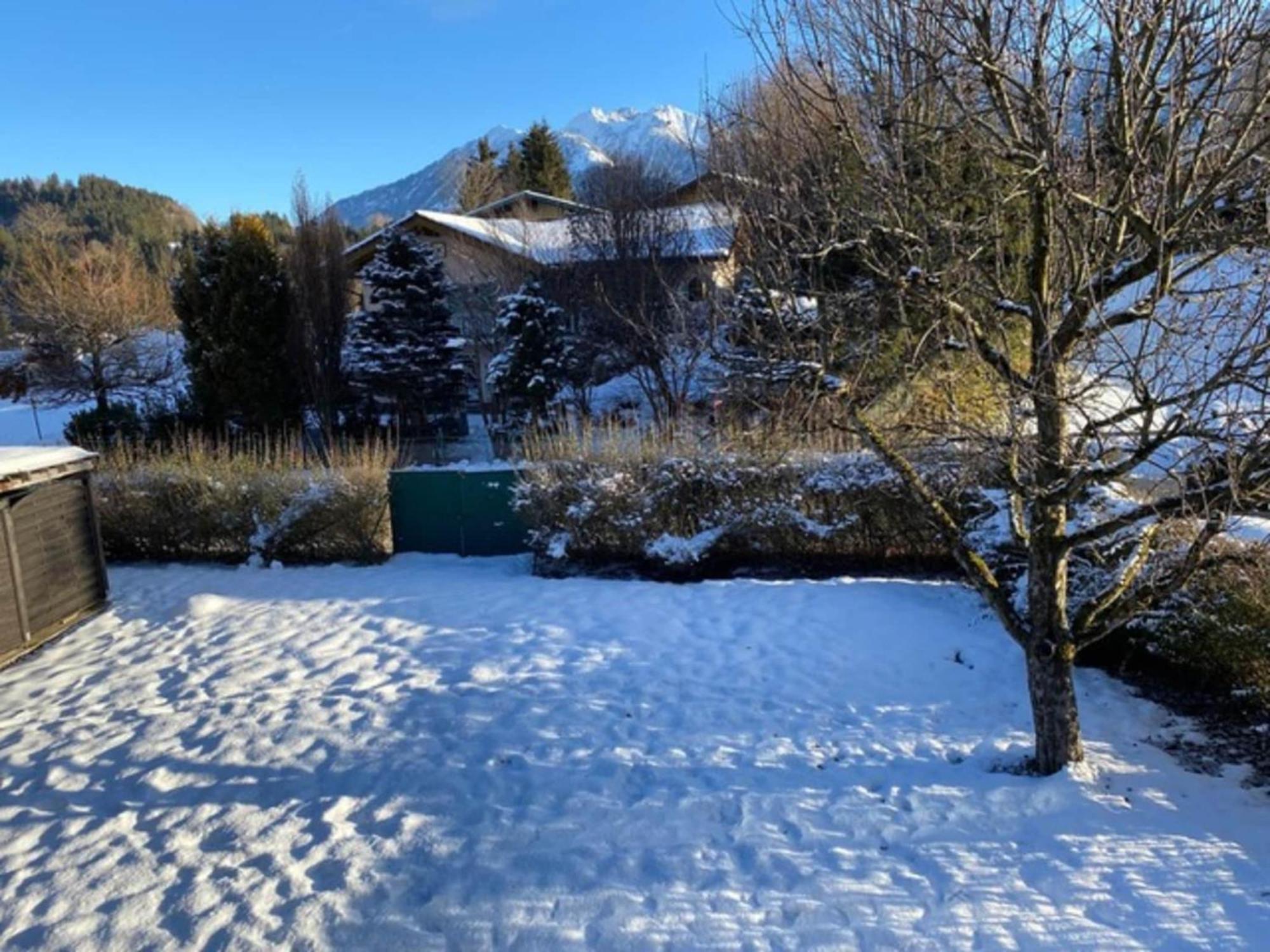 Quaint Mansion Near Ski Bus In Goldegg im Pongau Exterior foto