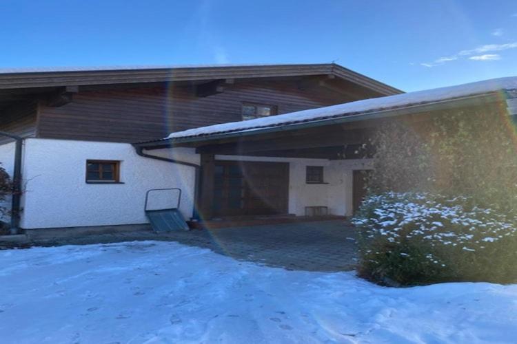 Quaint Mansion Near Ski Bus In Goldegg im Pongau Exterior foto