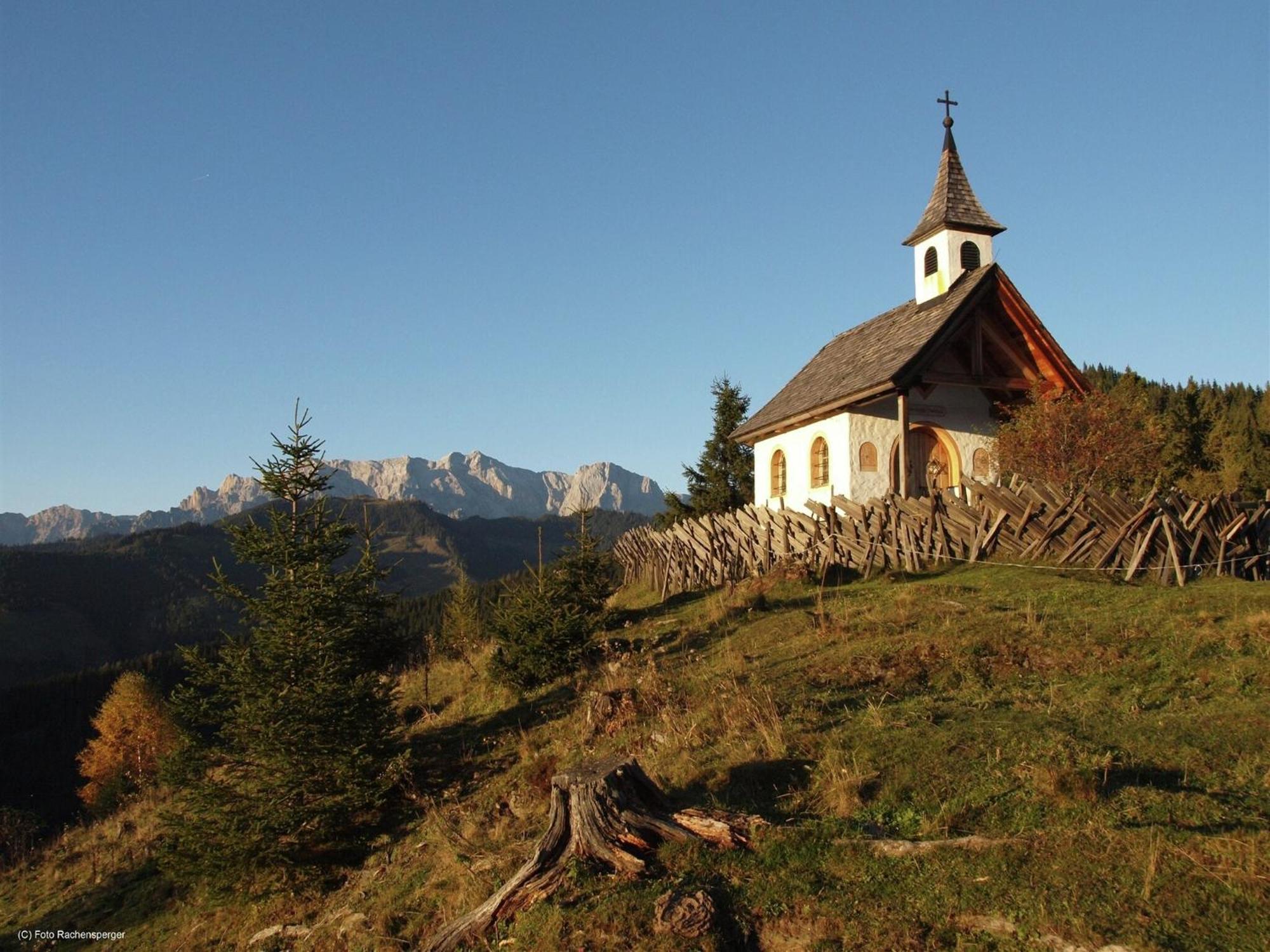Quaint Mansion Near Ski Bus In Goldegg im Pongau Exterior foto