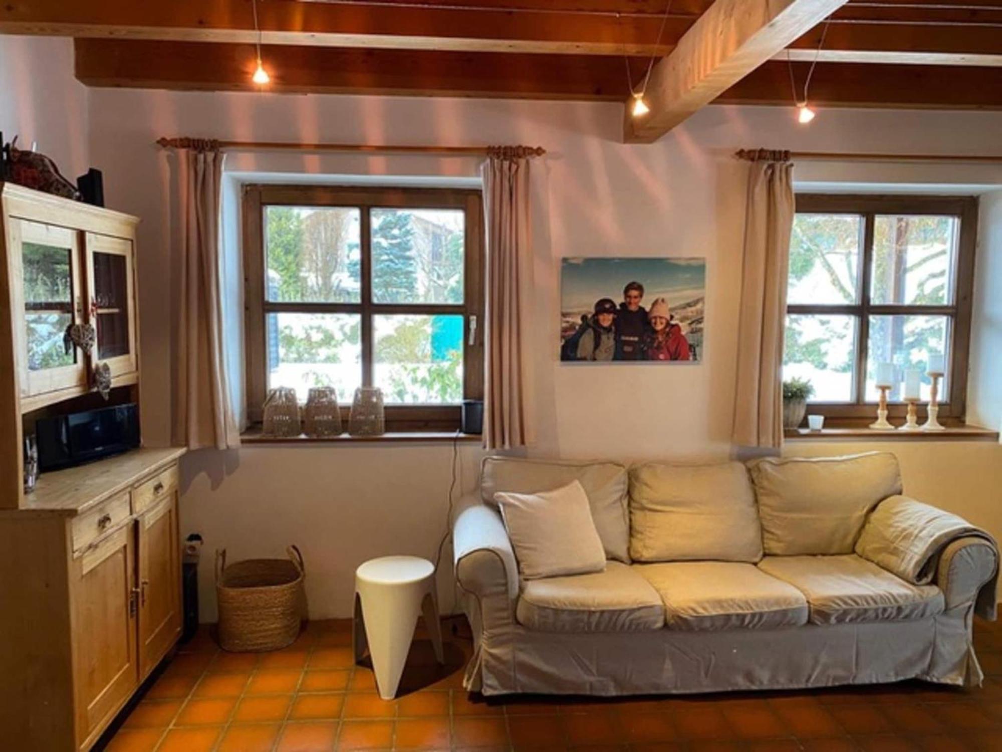Quaint Mansion Near Ski Bus In Goldegg im Pongau Exterior foto